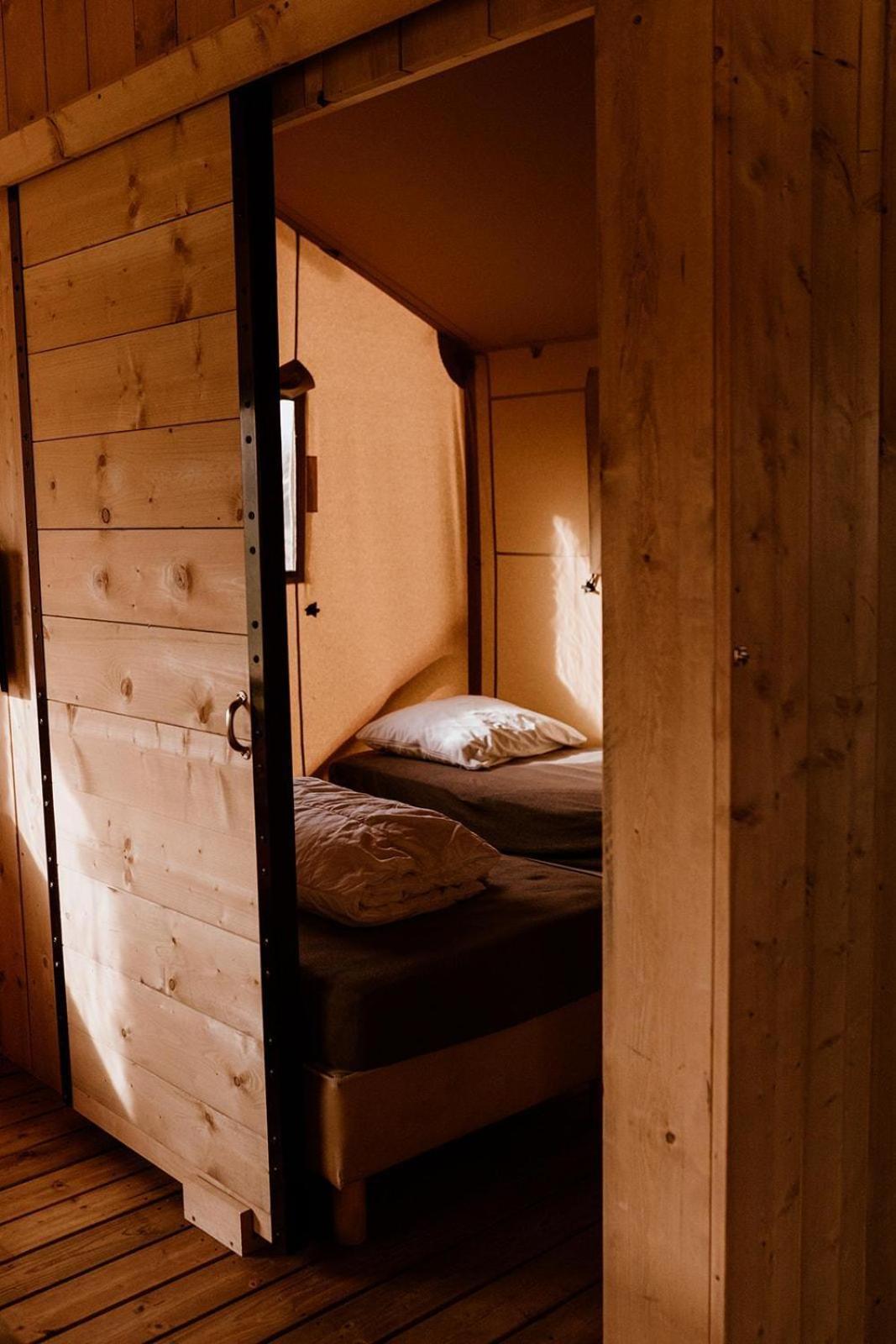 Luxe Glamping Tent Bant Zimmer foto
