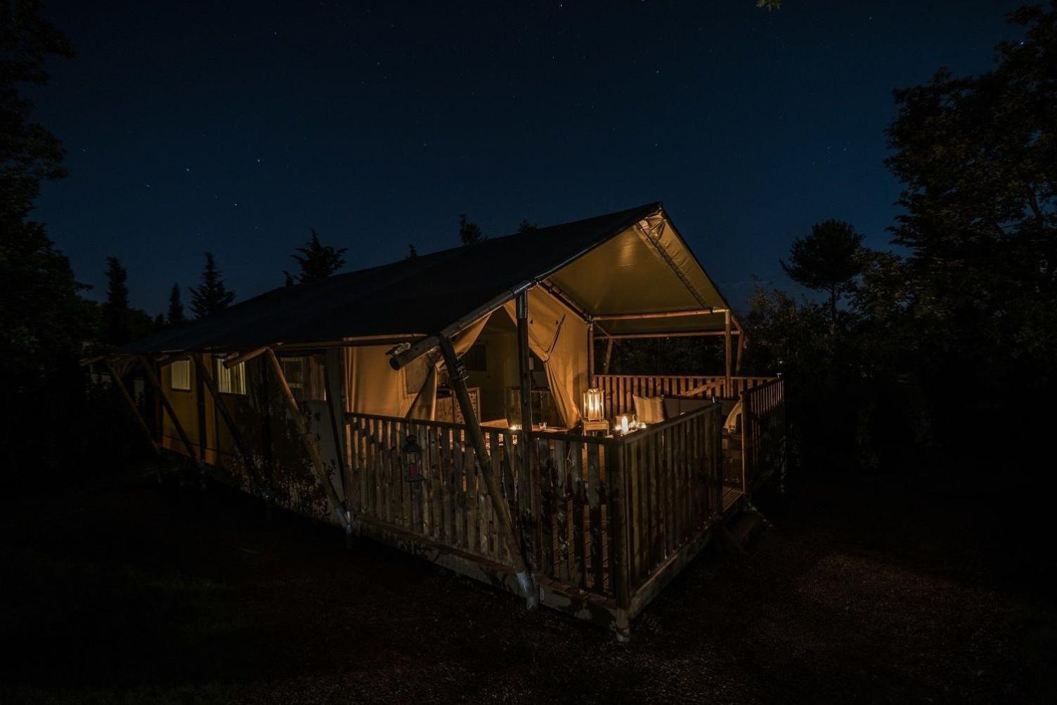 Luxe Glamping Tent Bant Zimmer foto