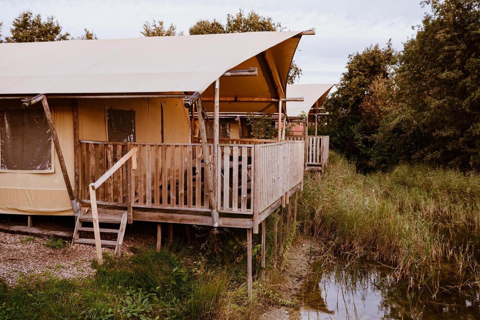 Luxe Glamping Tent Bant Zimmer foto